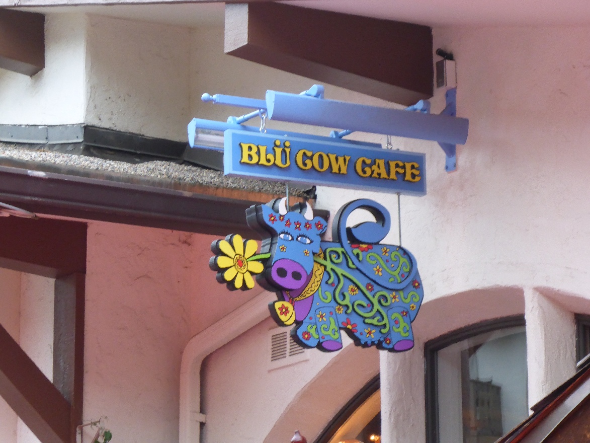 Blue Cow Cafe