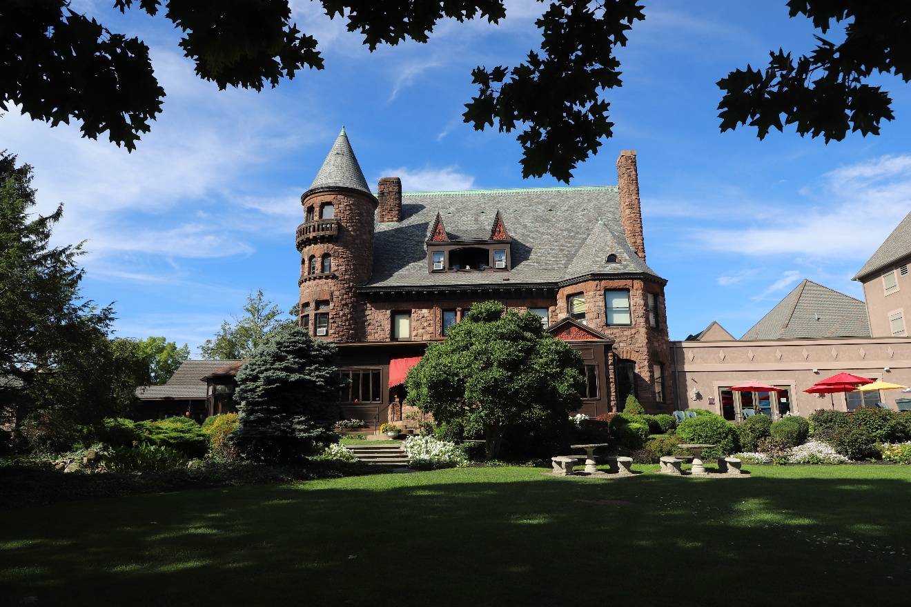 Belhurst Castle 2