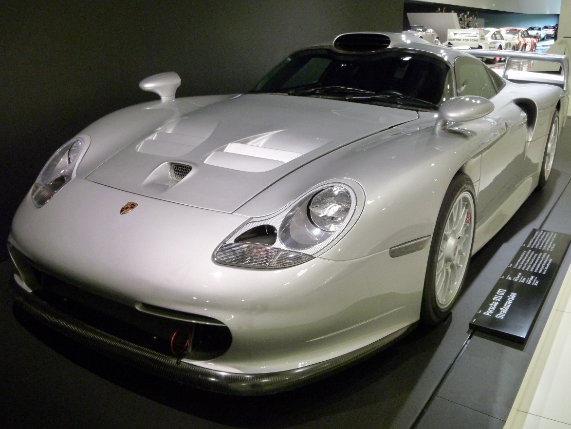 911 GT1