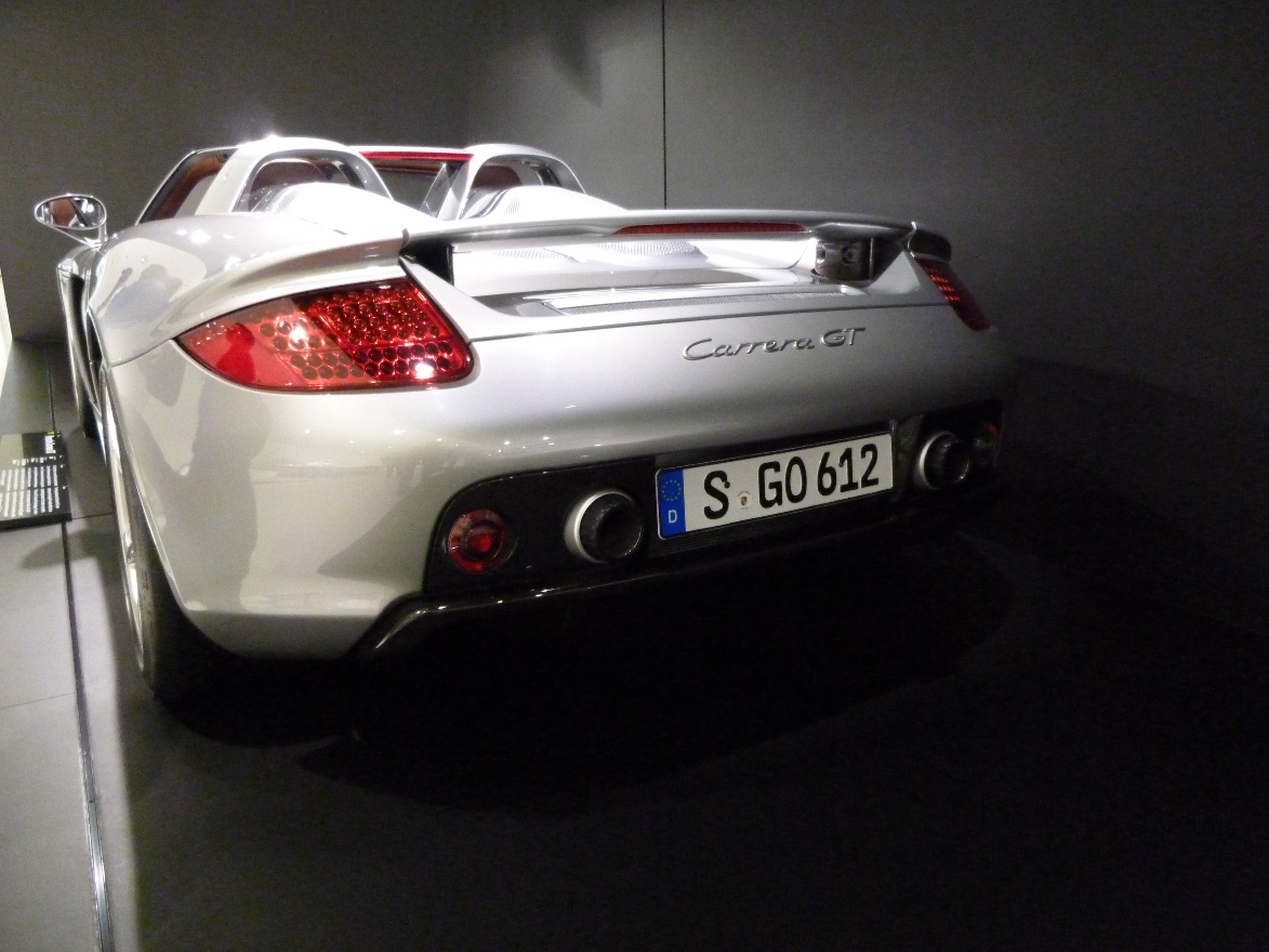 Carrera GT back