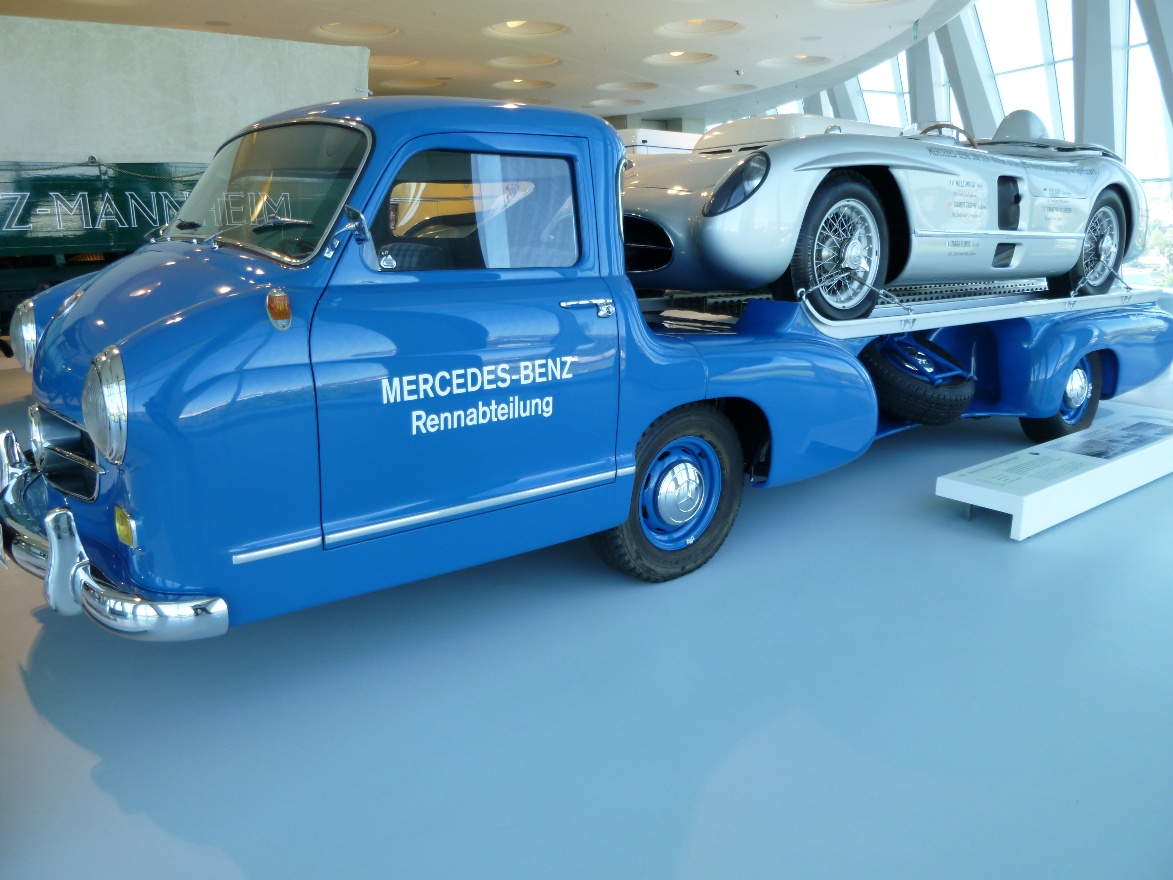 Car and carrier