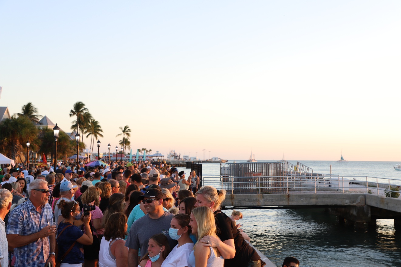 Sunset crowd left