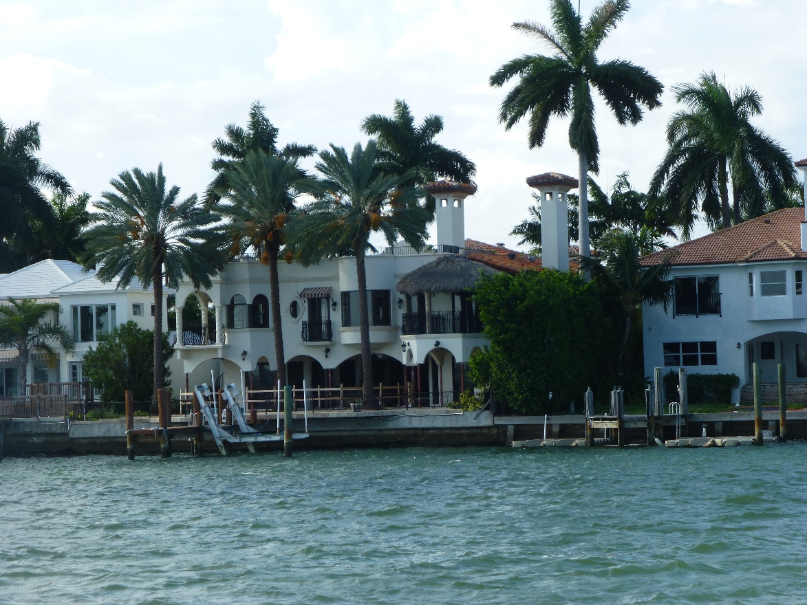 Canal houses