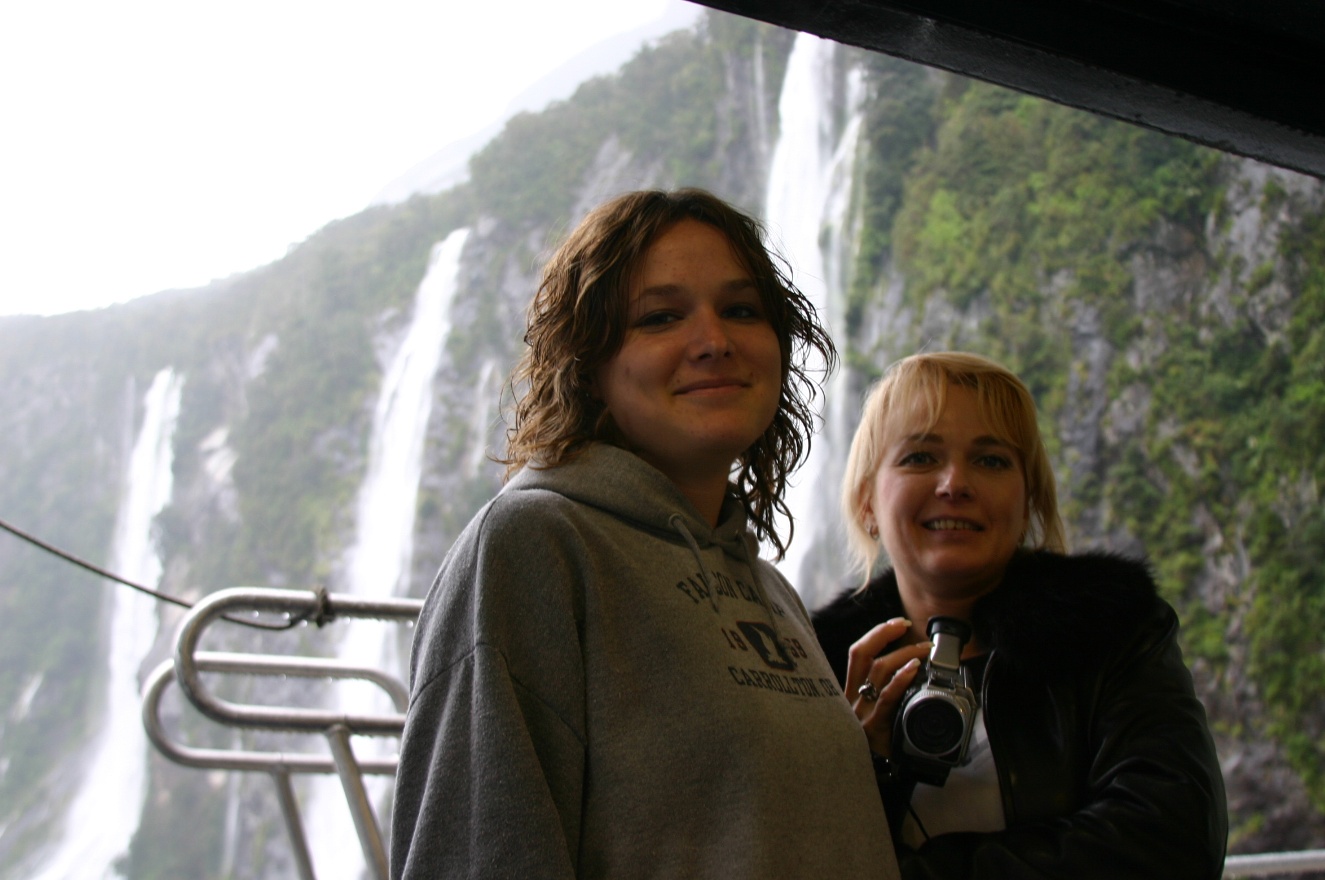 Anna, Sveta, water