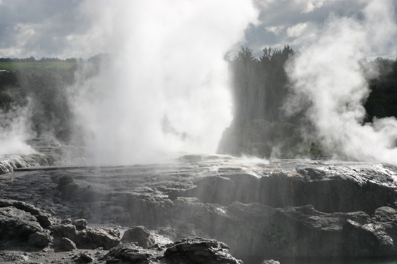 Geyser close