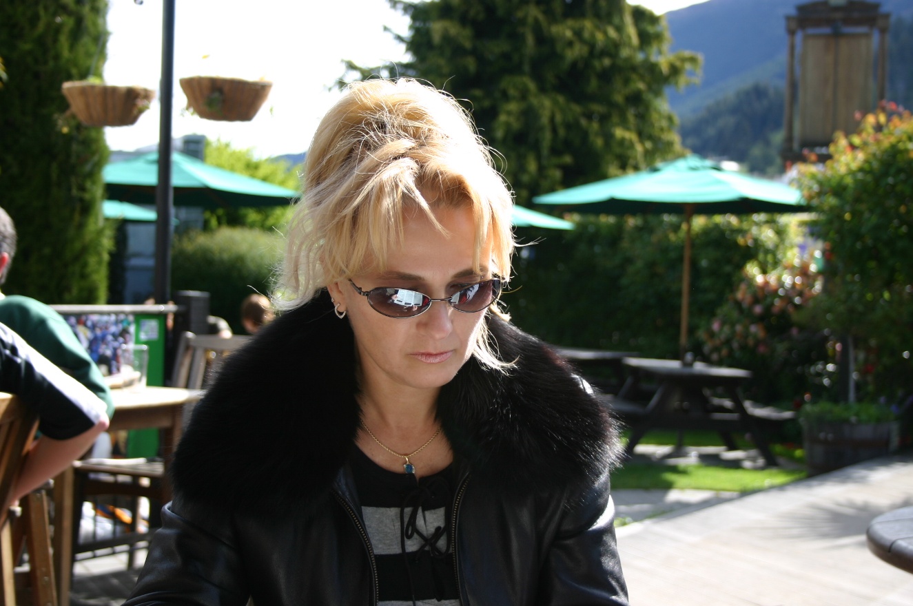 Sveta hungry
