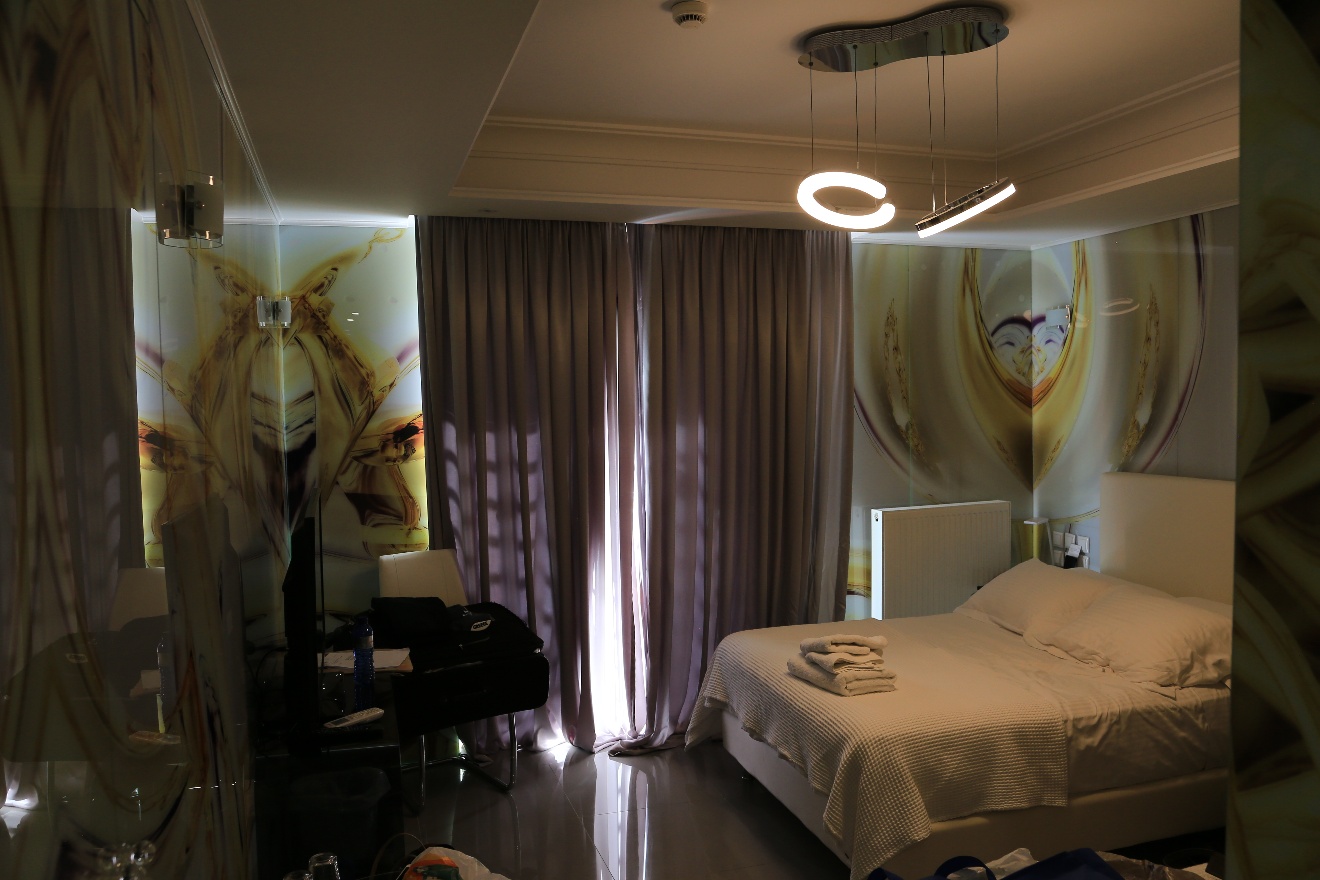 LaStrada room