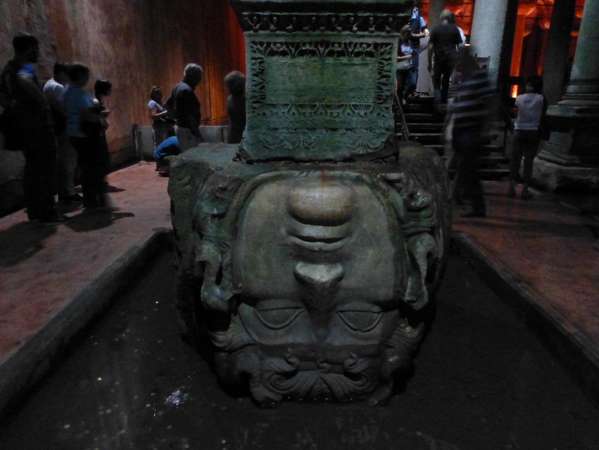 Medusa Head pillar