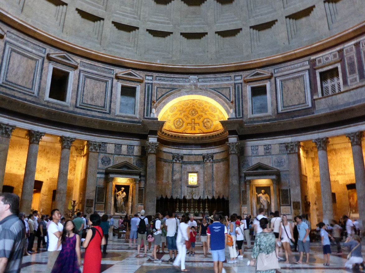 Pantheon inside