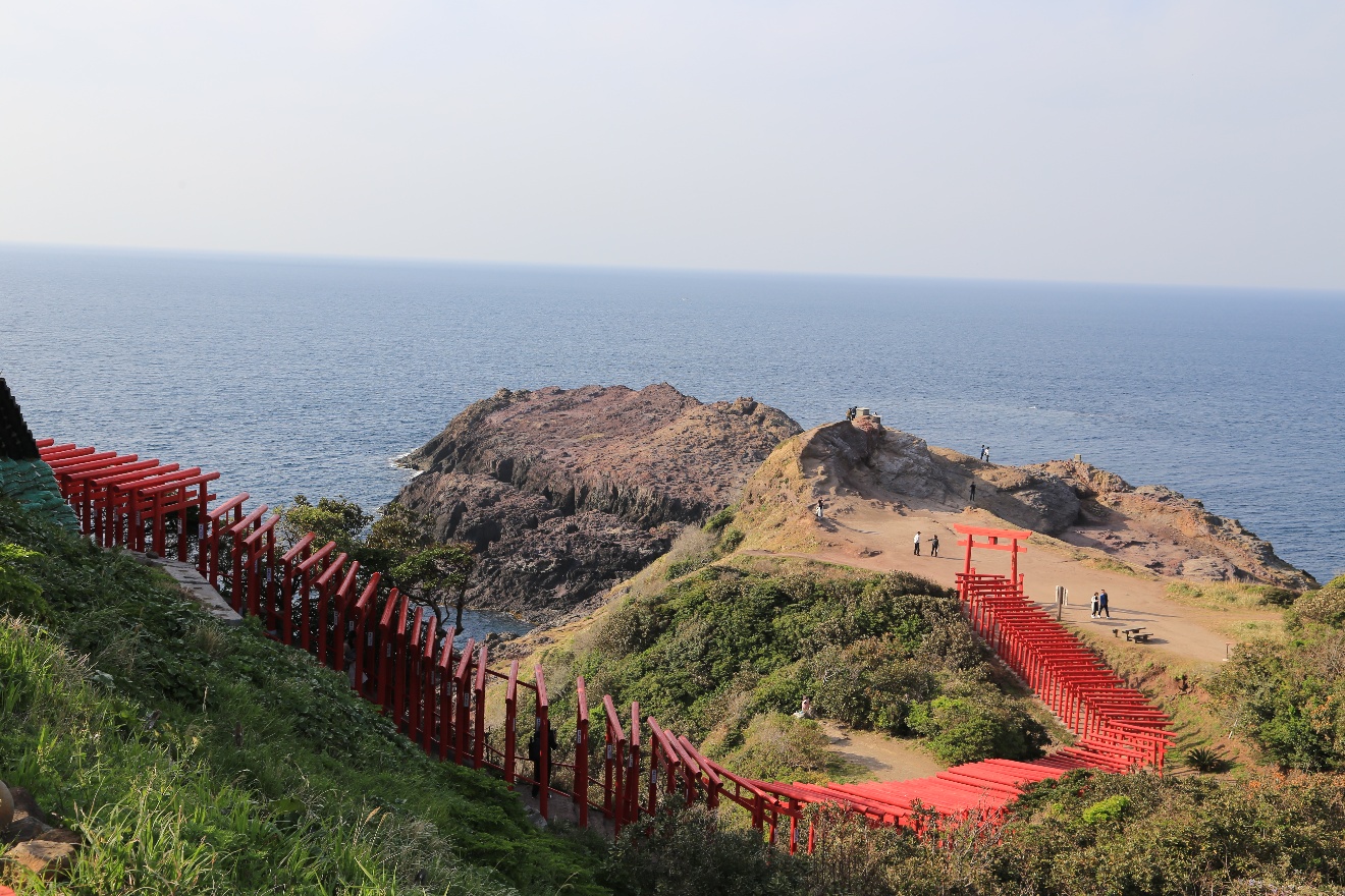 Motonosumi Inari Shrine