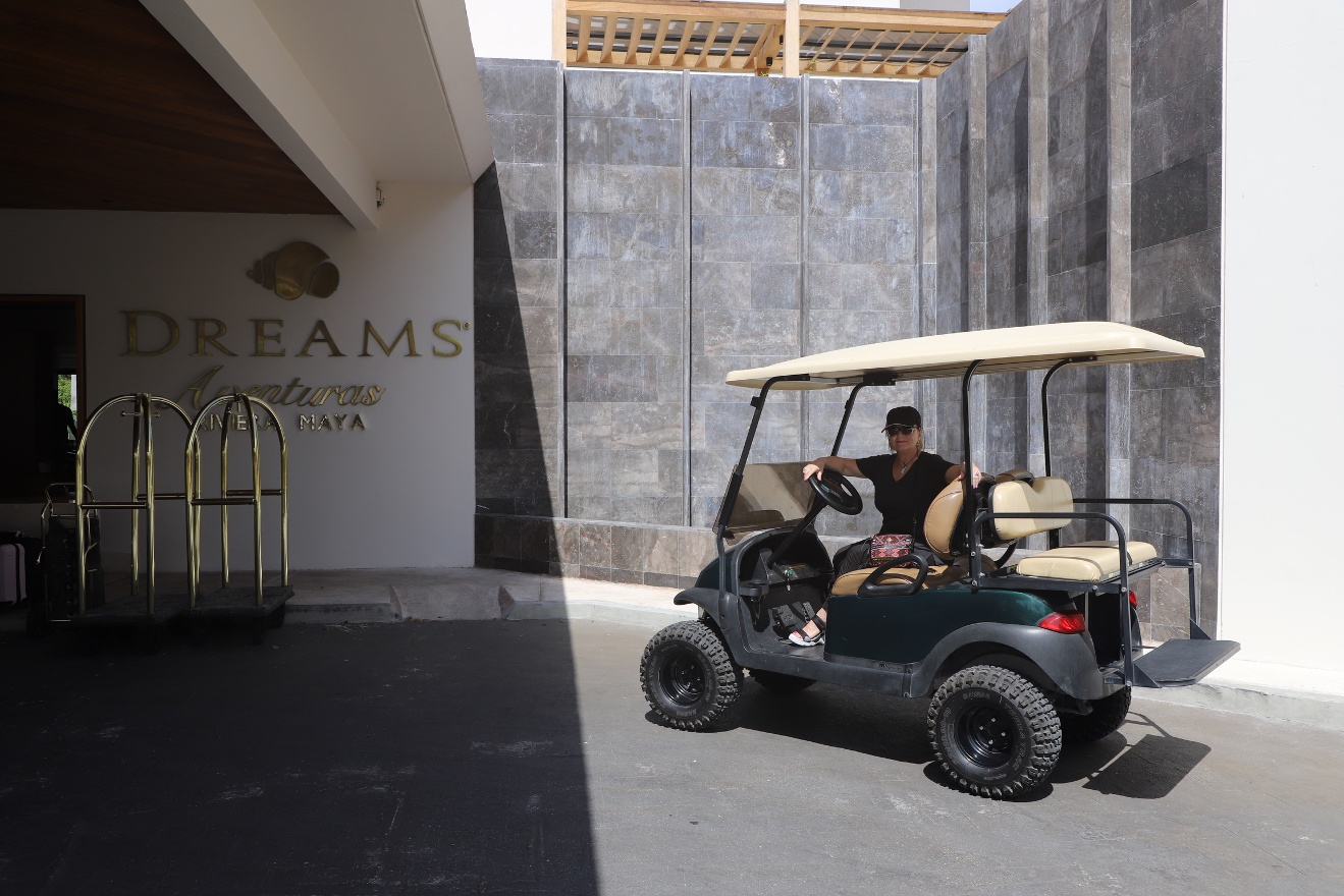 Golf cart