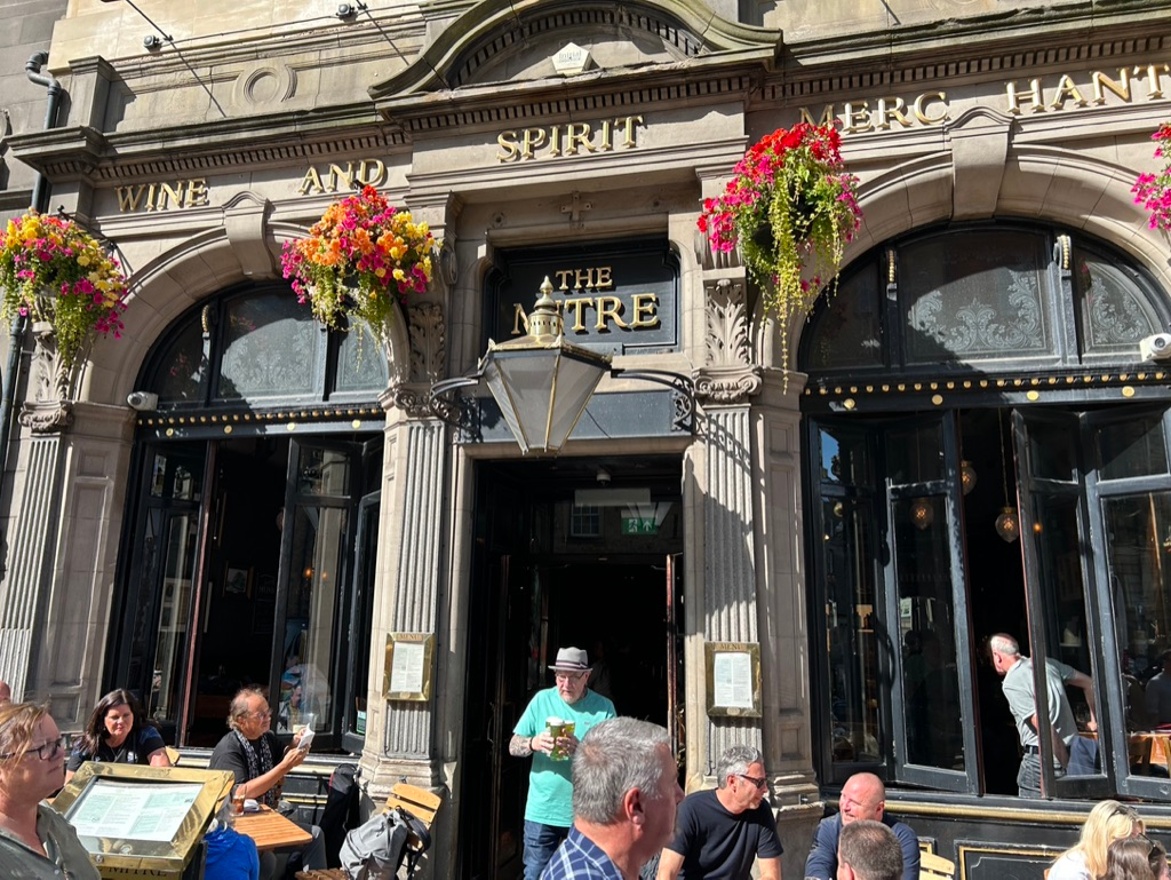 The MItre Bar outside