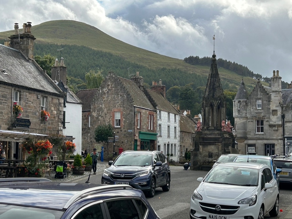 Falkland City Center