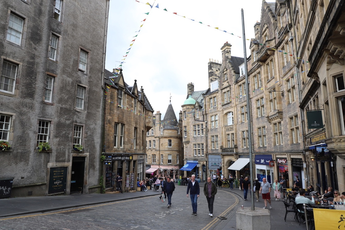 Cockburn Street