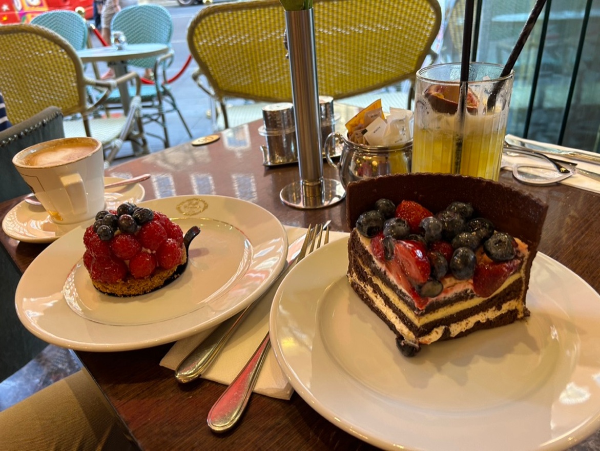 Cafe Concerto