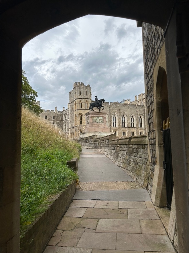 Charles II statue