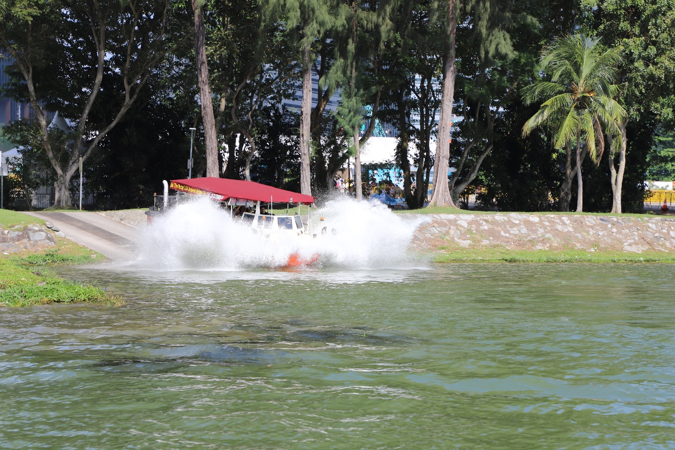 Duck Tour splash