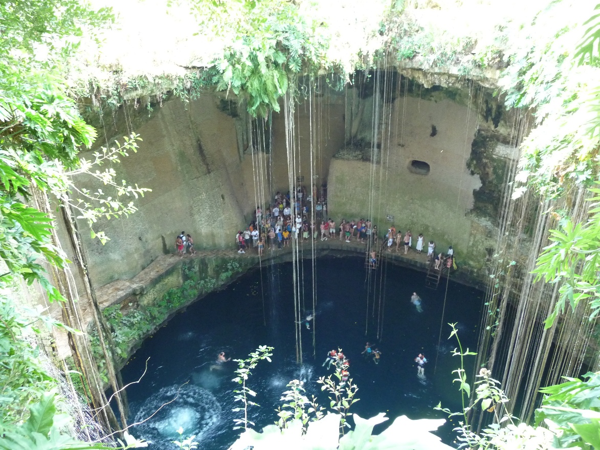 Cenote Ikil